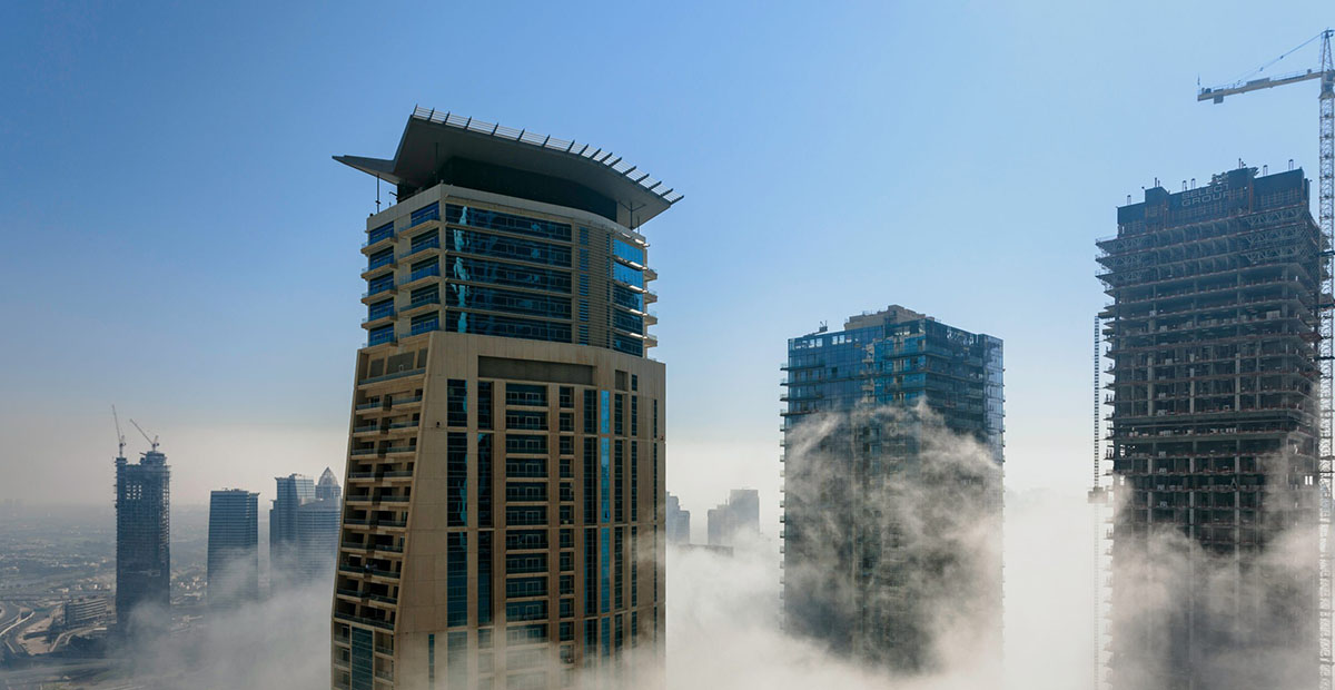 pexels-aleksandar-pasaric-752688-1-scaled